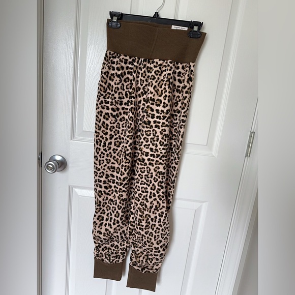 INC International Concepts Brown Track Pants with Leopard Print - Picture 6 of 9